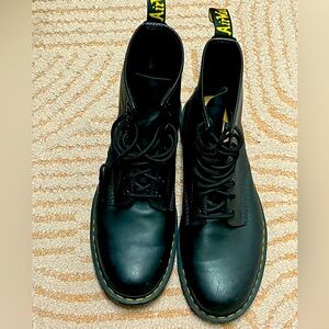 Doc Martens men’s size 12 like
New